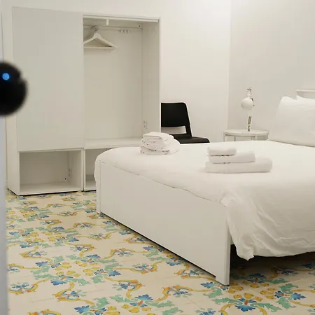 Vesuvius Bed & Breakfast 3*